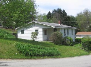 129 Ice House Rd, Latrobe, PA 15650