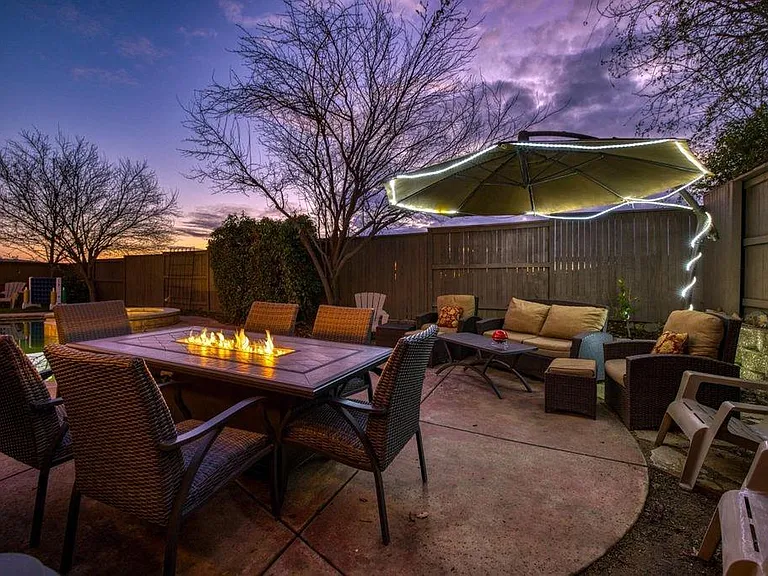 4930 Village Green Dr — Photo 65