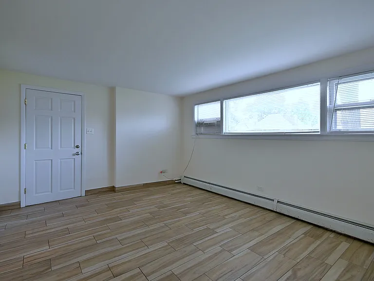 2033 N 74th Ave #GARDEN — Photo 5
