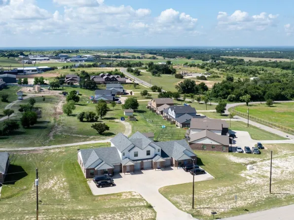 8691 Ellis Dr #3, Weatherford, TX 76088