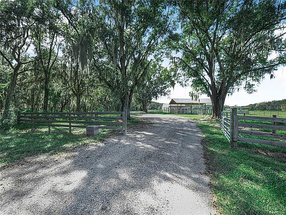 2nd image of 15155 ROCKRIDGE ROAD