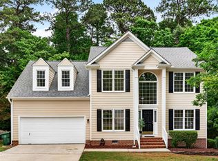 127 Maldon Dr, Cary, NC 27513