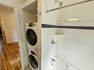 317 E 83rd St #5RE, New York, NY 10028