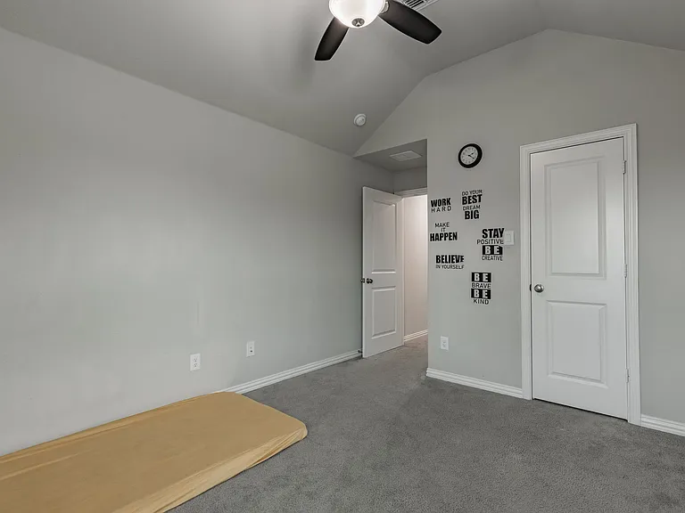 12163 Curry Creek Dr — Photo 28