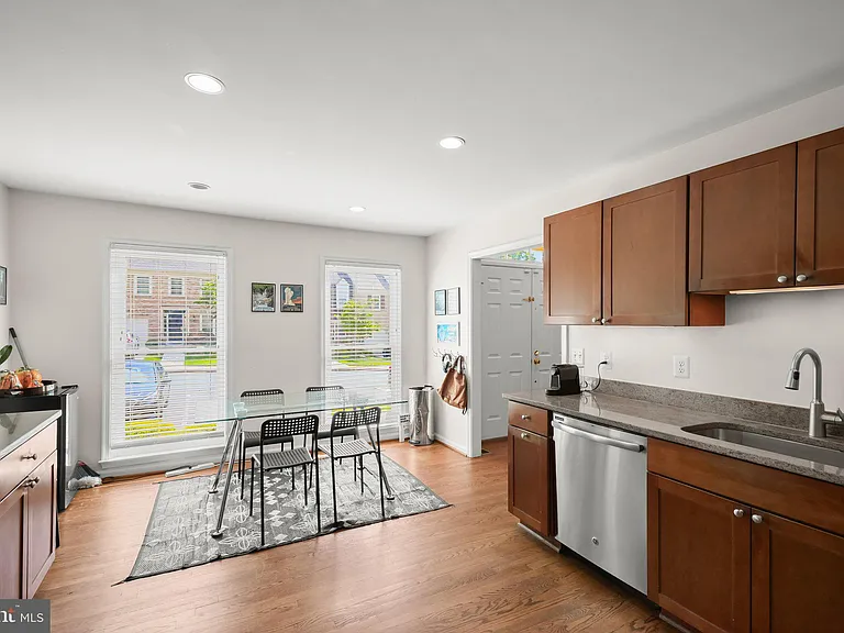 12121 Gatewater Dr — Photo 14