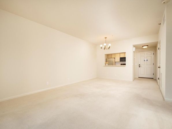 1 Baldwin Ave APT 815, San Mateo, CA 94401