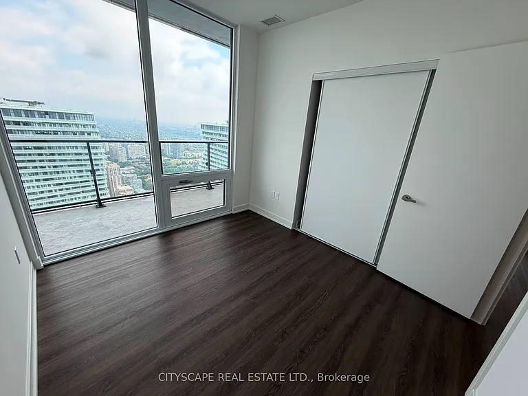 448 Burnhamthorpe Rd W #6408 — Photo 11