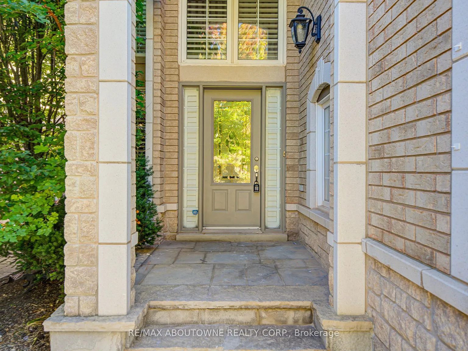 4 bed, $4,800 — Photo 2