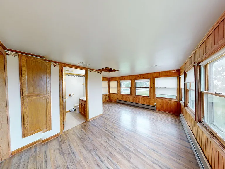 7635 State Route 13 N — Photo 9