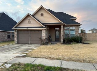 6201 Summit Dr, Pearland, TX 77584