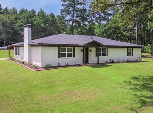 419 An County Rd #385, Palestine, TX 75801