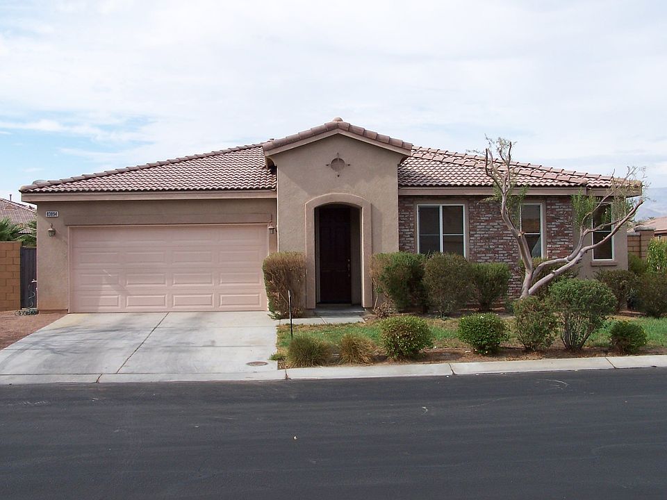 1st image of 83894 Pancho Villa Dr