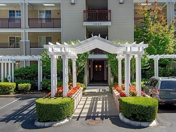 2nd image of 1805 134th Ave SE APT 8