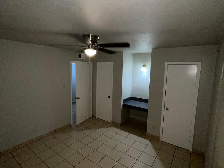 6210 Waltrip St #10 — Photo 11