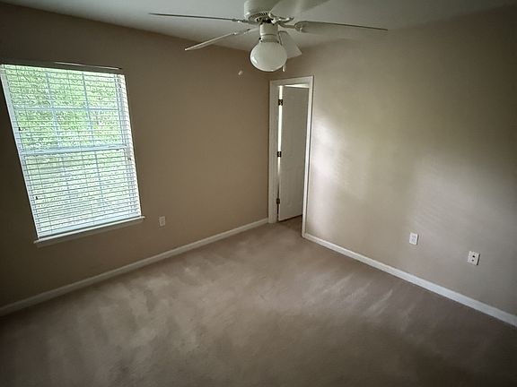 3rd image of 2738 W Tharpe St APT 104