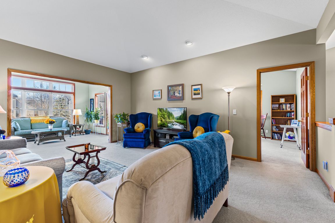 next background image