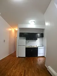 Rented by Uptown Flats LLC
