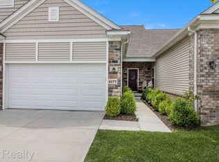 4177 Plum Village Ct, Monroe, MI