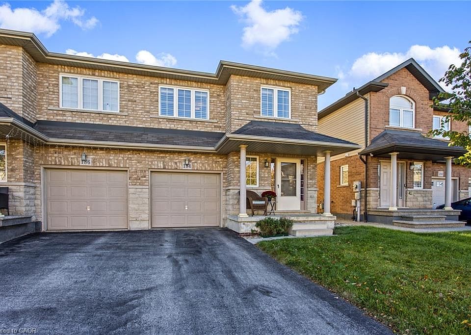 1st image of 184 Pelech Cres