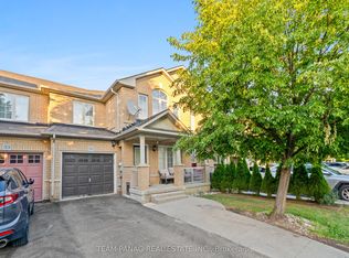 31 Snowshoe Ln, Brampton, ON L6R 0J6
