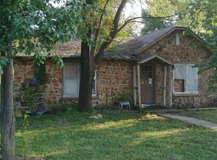 1804 W 4th St, Joplin, MO 64801