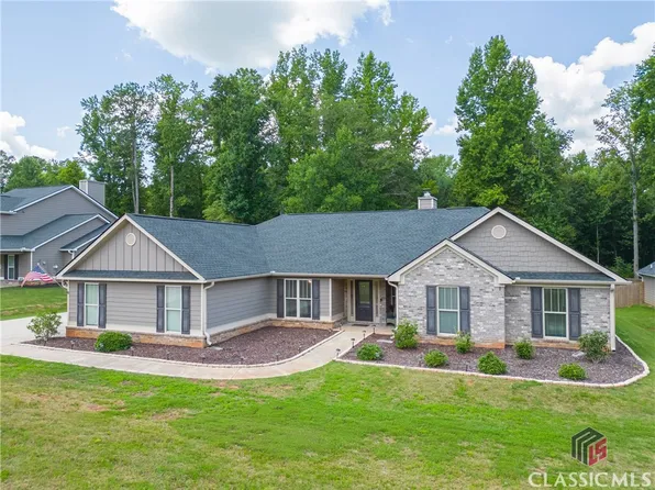 248 Poppyfield Farm Drive, Good Hope, GA 30641