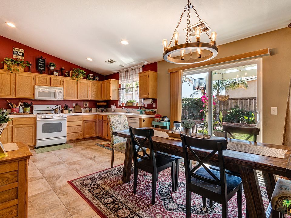 1st image of 83305 Pueblo Bonito Ave