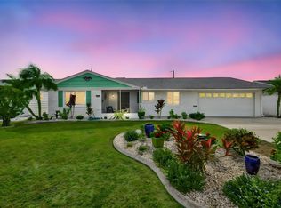 1520 Danbury Dr, Sun City Center, FL 33573