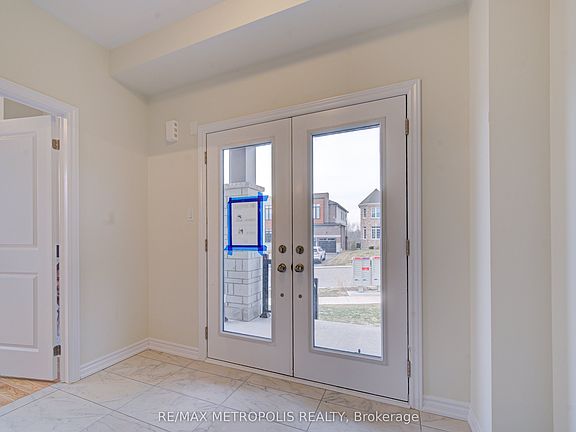 5th image of 25 Heming St