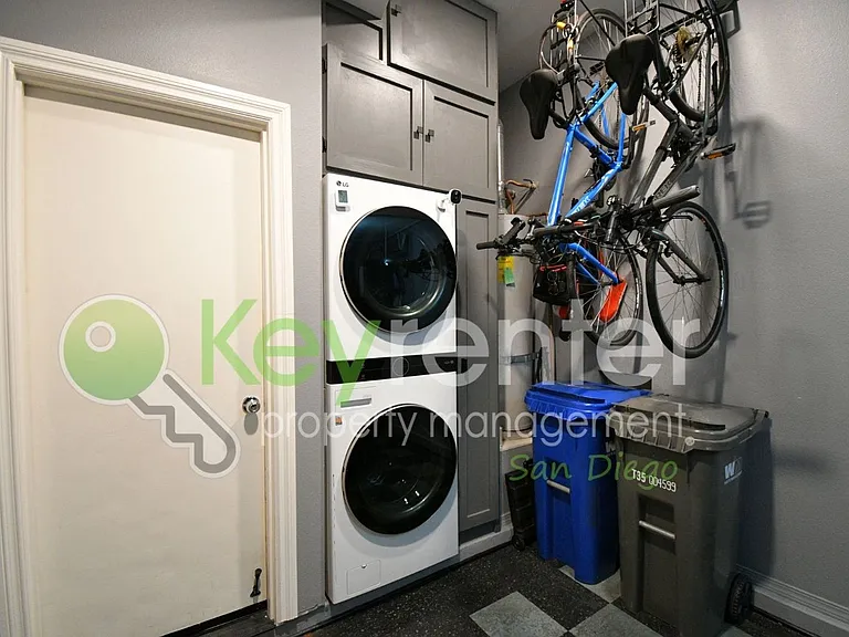 7663 Hazard Center Dr — Photo 17
