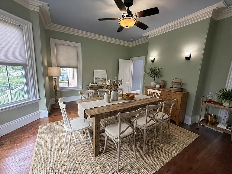 77 Fair Oaks Ave #1 — Photo 3