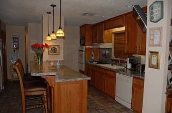 2nd image of 822 Nursery Ave