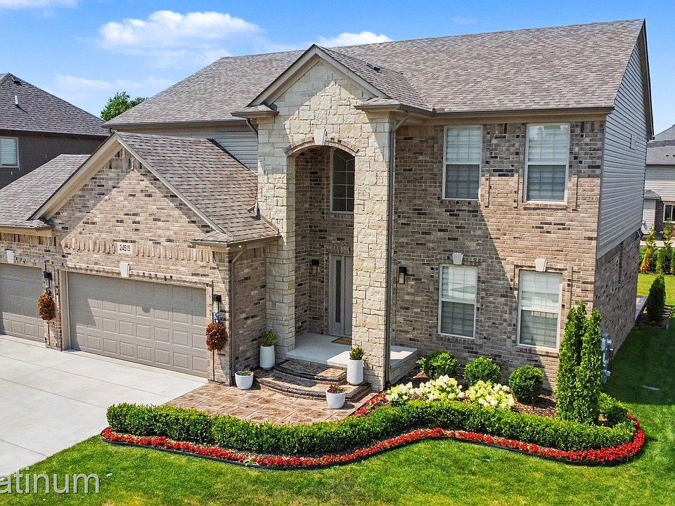 24515 Brookshire Dr, photo 2