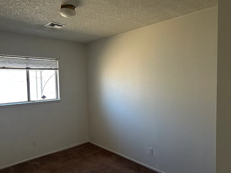 Hidden Valley Dr — Photo 5