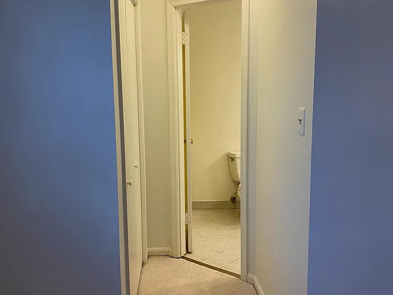 6802 Dina Leigh Ct — Photo 25