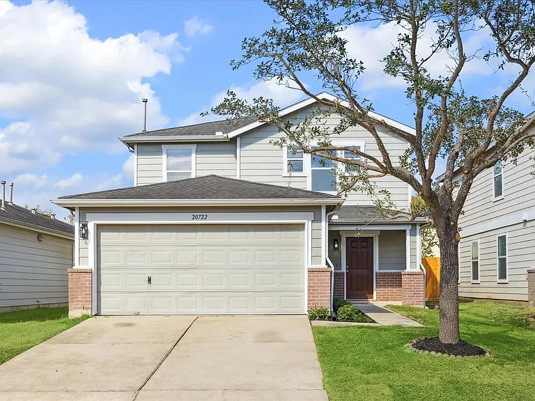 20722 Fair Castle Dr — Photo 1