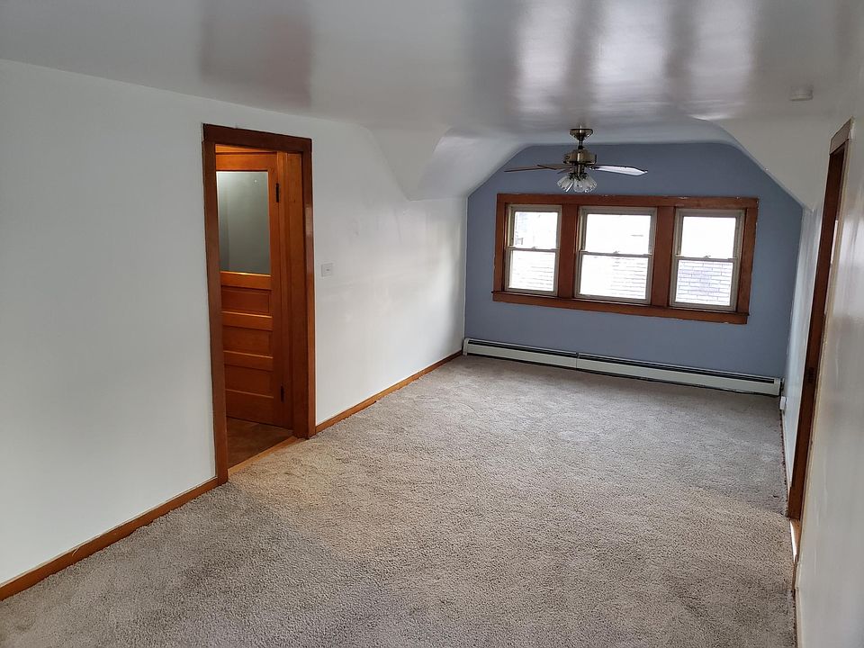 1st image of 2815 N 75th Ct #2