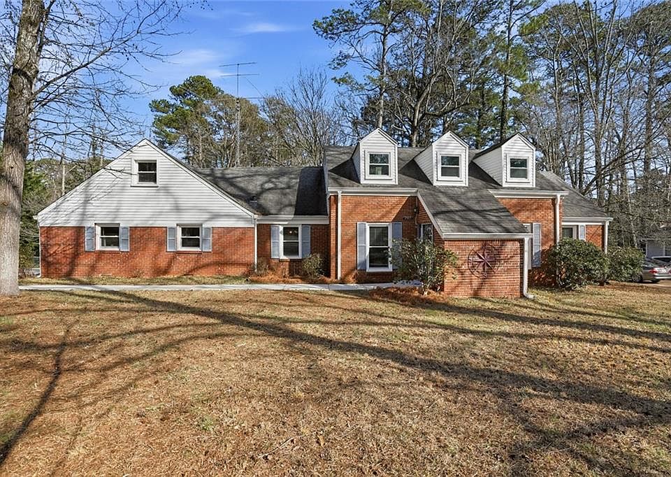 1st image of 2915 Umberland Dr