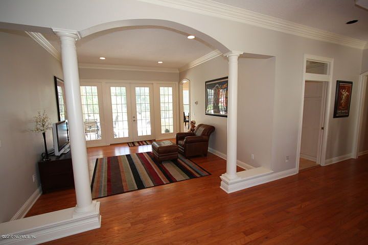 1st image of 142 Osprey Cove Ln