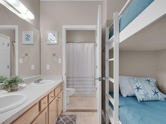 5th image of 775 Gulf Shore Dr Unit 9224