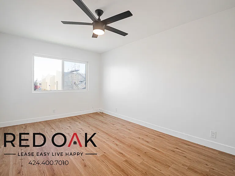 340 W 87th St #9 — Photo 4