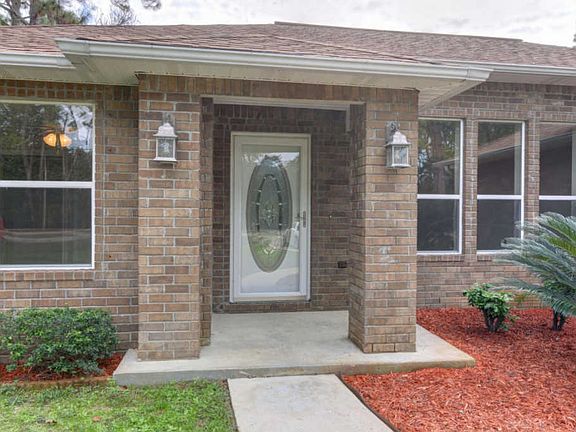 4th image of 5917 E Bay Blvd