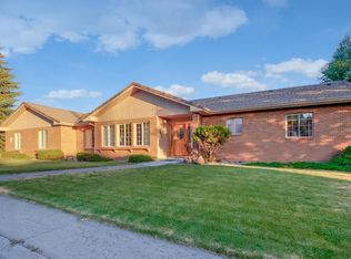 5420 Basin View Dr, Klamath Falls, OR 97603