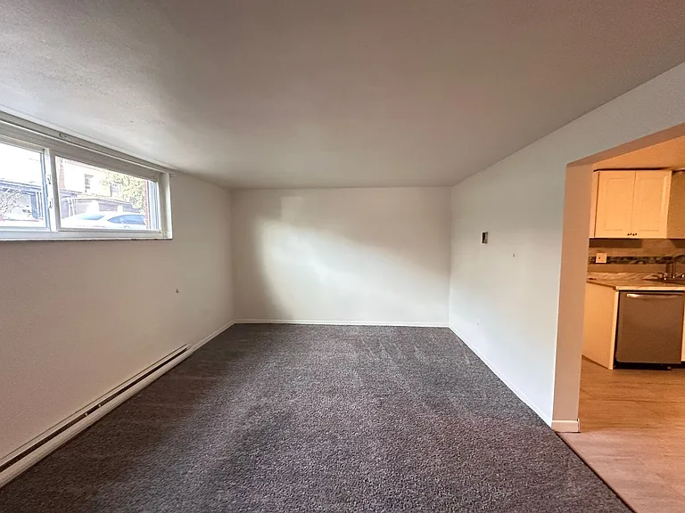 525 Franklin St — Photo 10