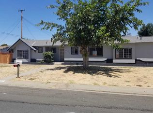 1926 W Belleview Ave, Porterville, CA