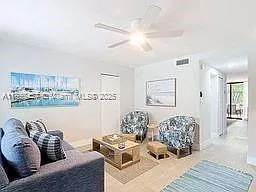 350 Grapetree Dr #405 — Photo 4