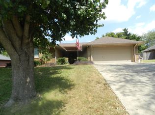 608 S 2nd St, Midlothian, TX 76065