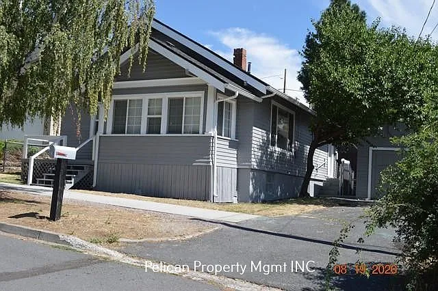 210 McKinley St