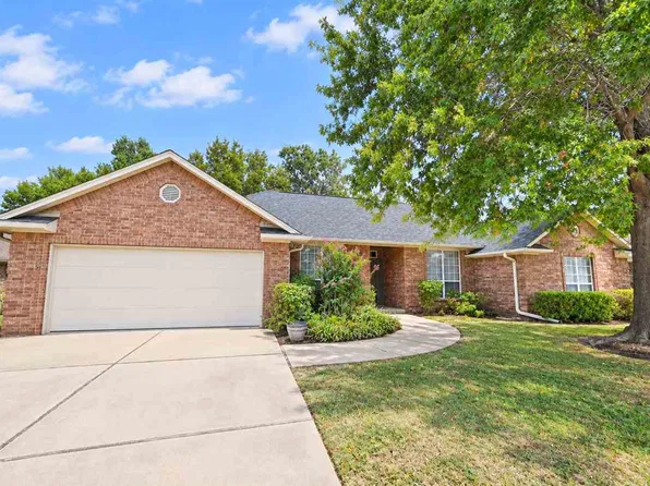 2615 S Oxford Dr, Stillwater, OK 74074