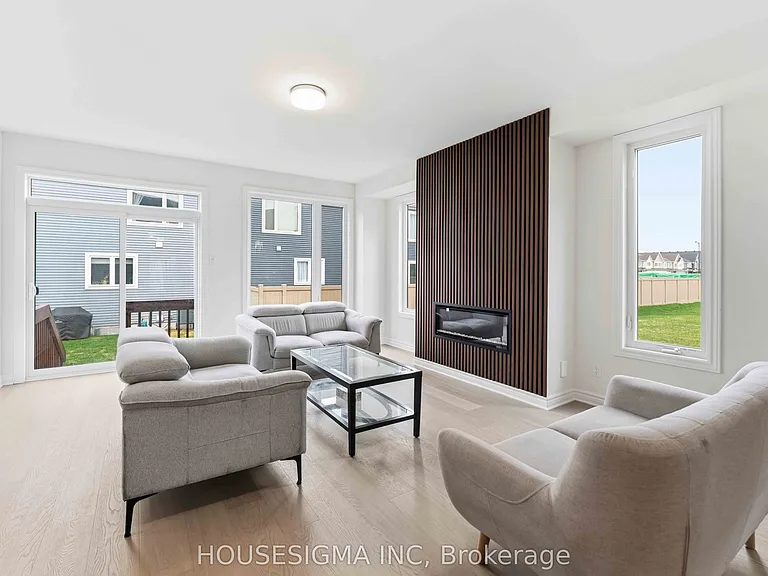 126 Lumen Pl — Photo 13